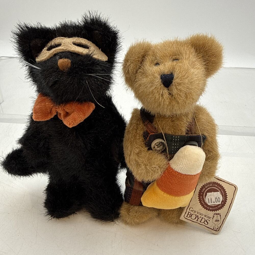 BOYD BEAR VINTAGE T. J.’s BEST DRESSED PAULY PUNKLEY & Midnight Sneakypuss